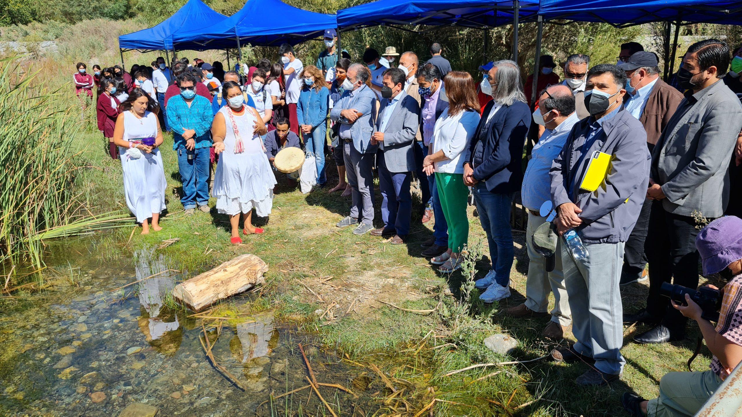 Conmemoran Día Mundial del Agua con emotiva ceremonia indígena 1 20220322 112417 scaled