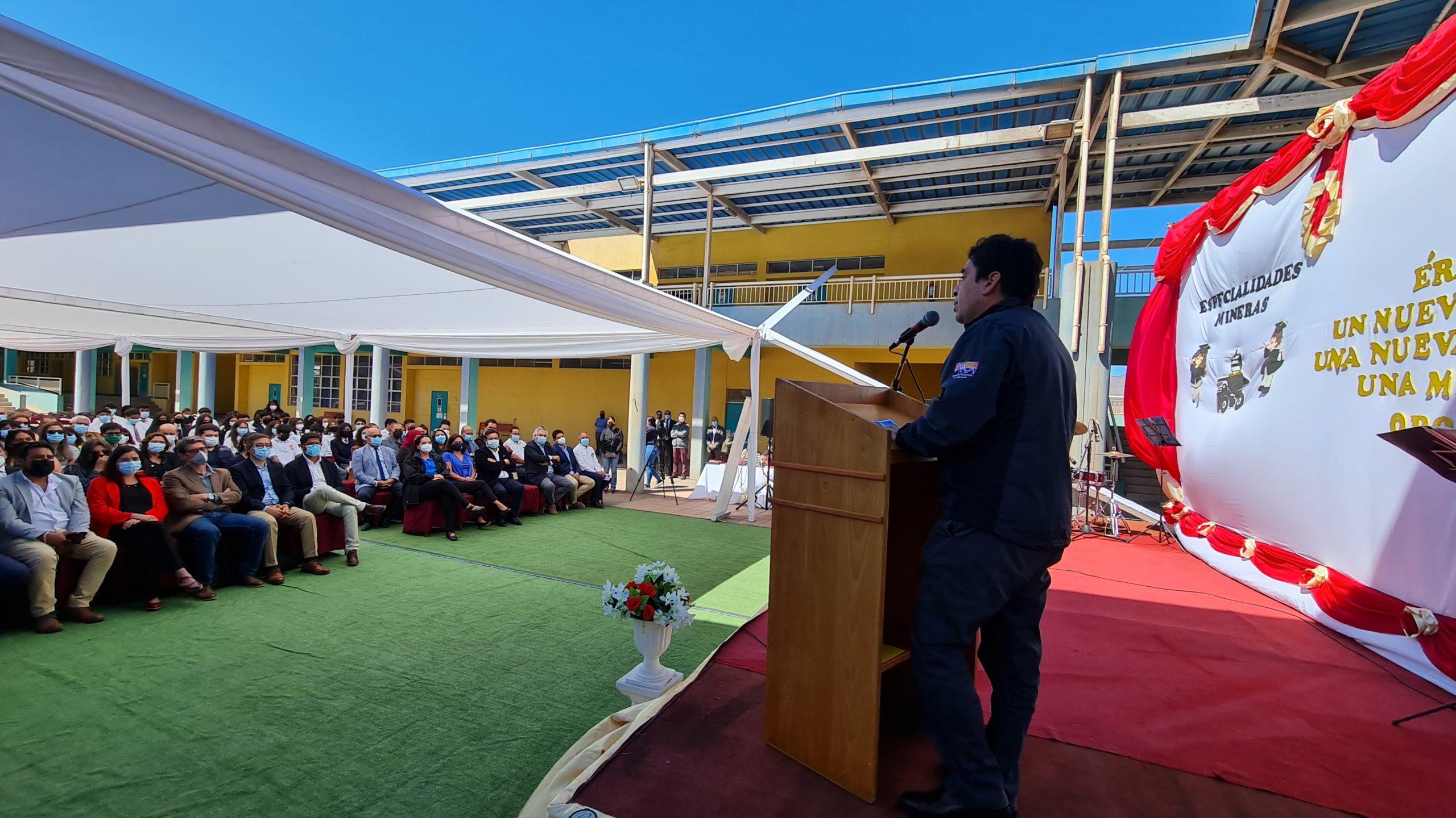 Inauguran Centro de Simulación de Maquinaria Pesada pionero a nivel regional en Liceo Manuel Magalhaes de Diego de Almagro 1 20220330 130100 scaled