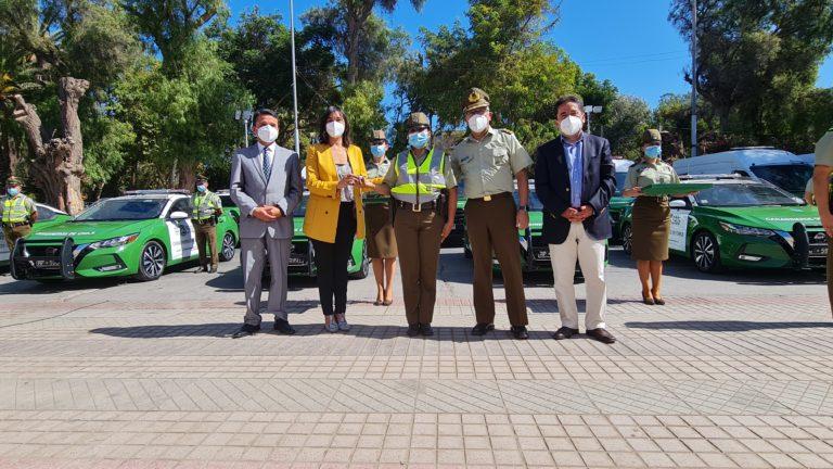 Ministra del Interior hace entrega de 40 vehículos policiales en Atacama financiados con recursos del Gobierno Regional 2 20220331 154055