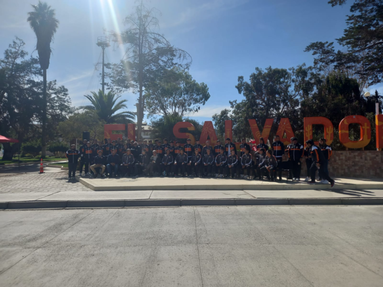 Cobresal una institución integral 4 image 8