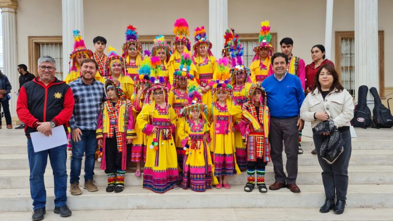 Gran muestra folclórica da la bienvenida a conmemoración de las fiestas patrias en Freirina 8 20220910 131507