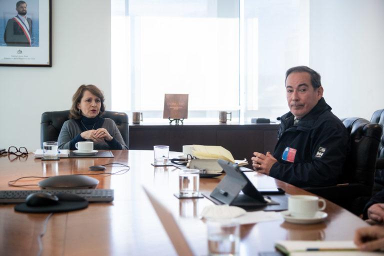 Ministerio de Minería inicia trabajo para crear plan sectorial ante eventuales emergencias geológicas y mineras 2 Reunion Onemi 02