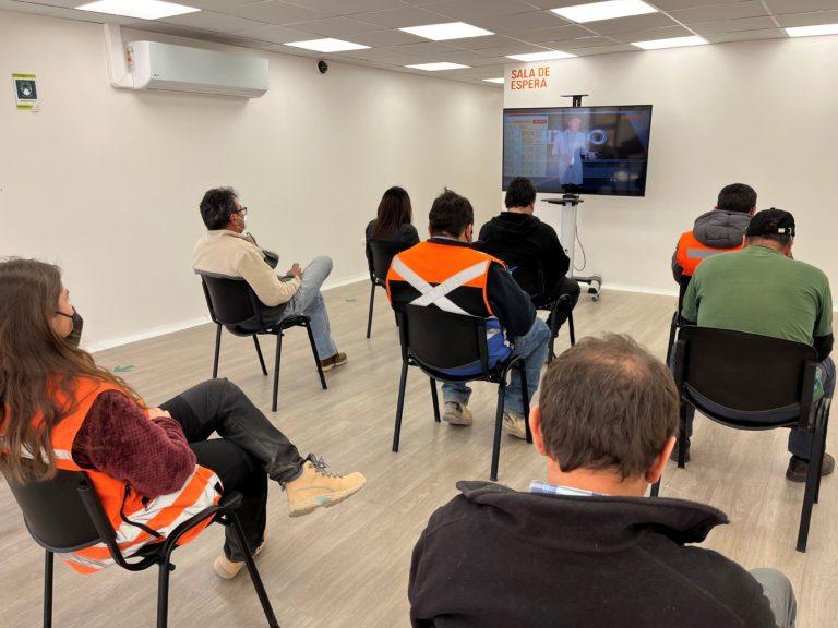 Codelco Salvador implementa nuevo canal interno de tv con insumos reciclados 6 fto 3