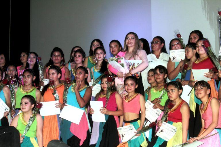 La Danza abraza los corazones de la familia salvadoreña 7 IMG 0447