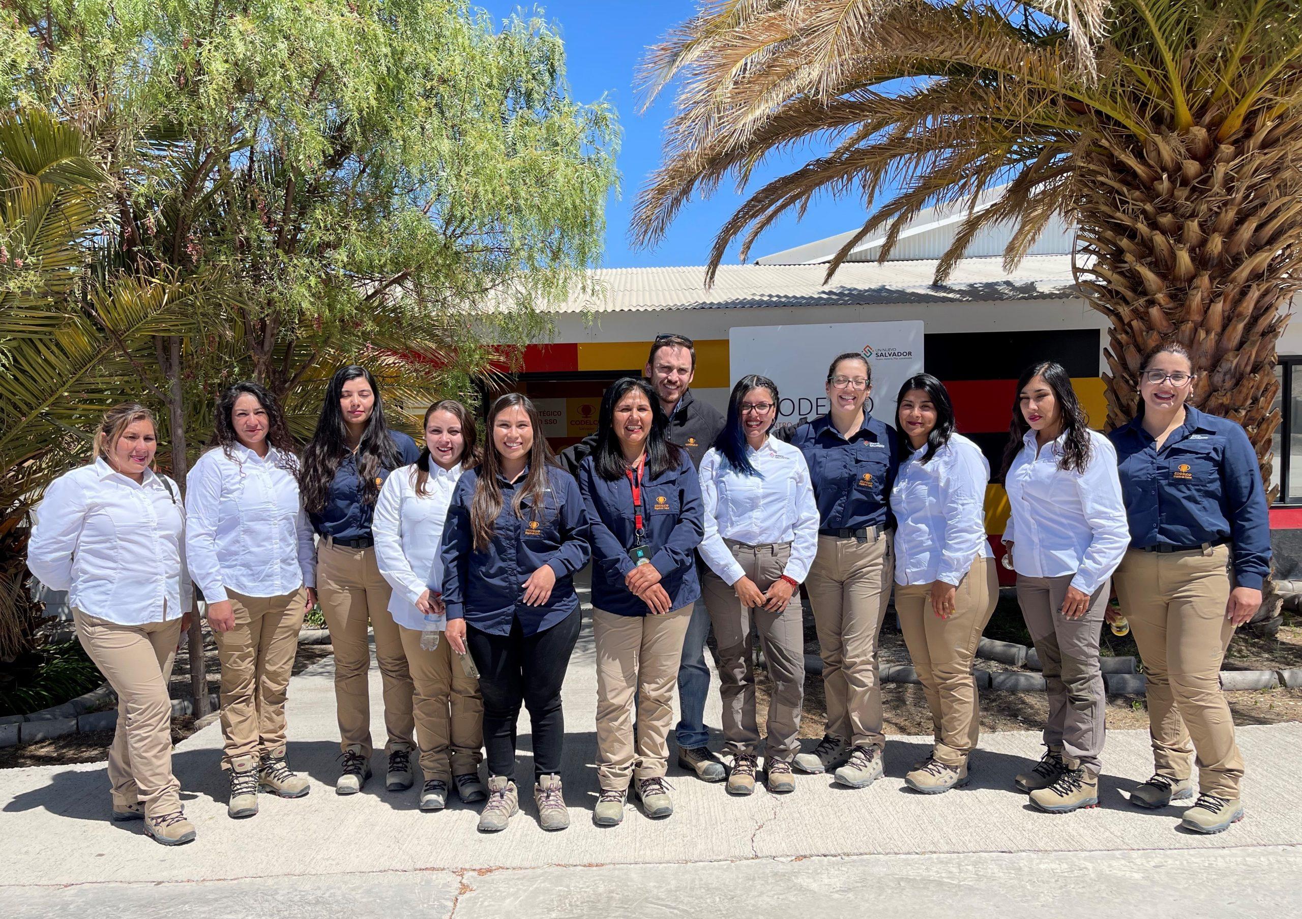 Mujeres mineras de Planta Las Añañucas reciben diplomas de certificación en Codelco Salvador 1 IMG 8791 scaled