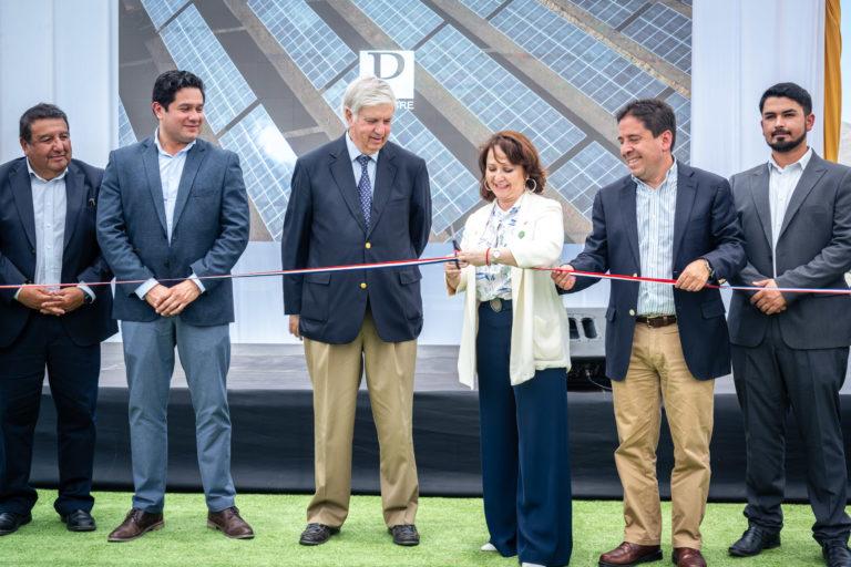 Ministra Hernando inaugura primera planta fotovoltaica construida sobre un tranque de relave cerrado en Atacama 4 Planta fotovoltaica MinMineria 2