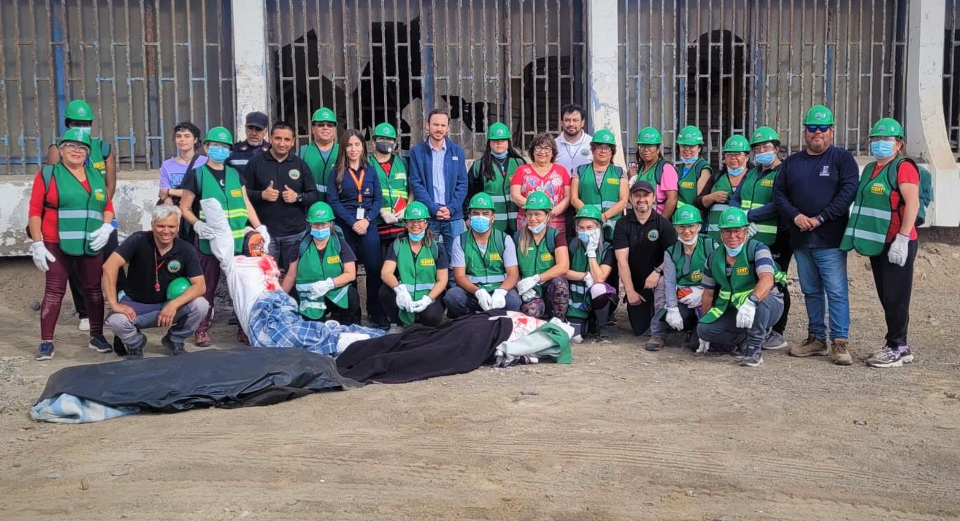 Codelco Salvador y Municipalidad de Chañaral capacitan a la comunidad ante riesgos de desastres 1 CERT CURSO CHANARAL EL SALADO