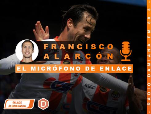 MICROFONO DE ENLACE FRANCISCO ALARCON