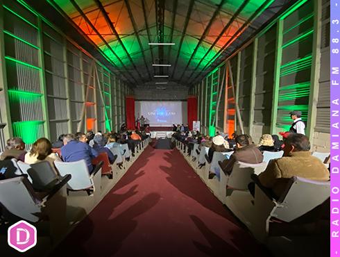 Teatro de Barquito vuelve a la vida recibiendo un concierto de cuerdas después de 40 años 5 barquito web