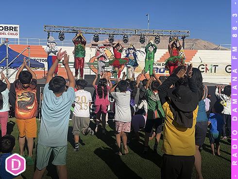 Miles de familias celebraron la magia de la Navidad en el Estadio El Cobre de El Salvador 7 FIESTA NAVIDAD WEB