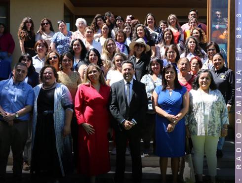 “Mujeres en nuestra historia”: a través de proceso participativo buscan definir nombre de biblioteca patrimonial del nuevo Museo Regional de Atacama 3 MUJERES ATACAMA REDES