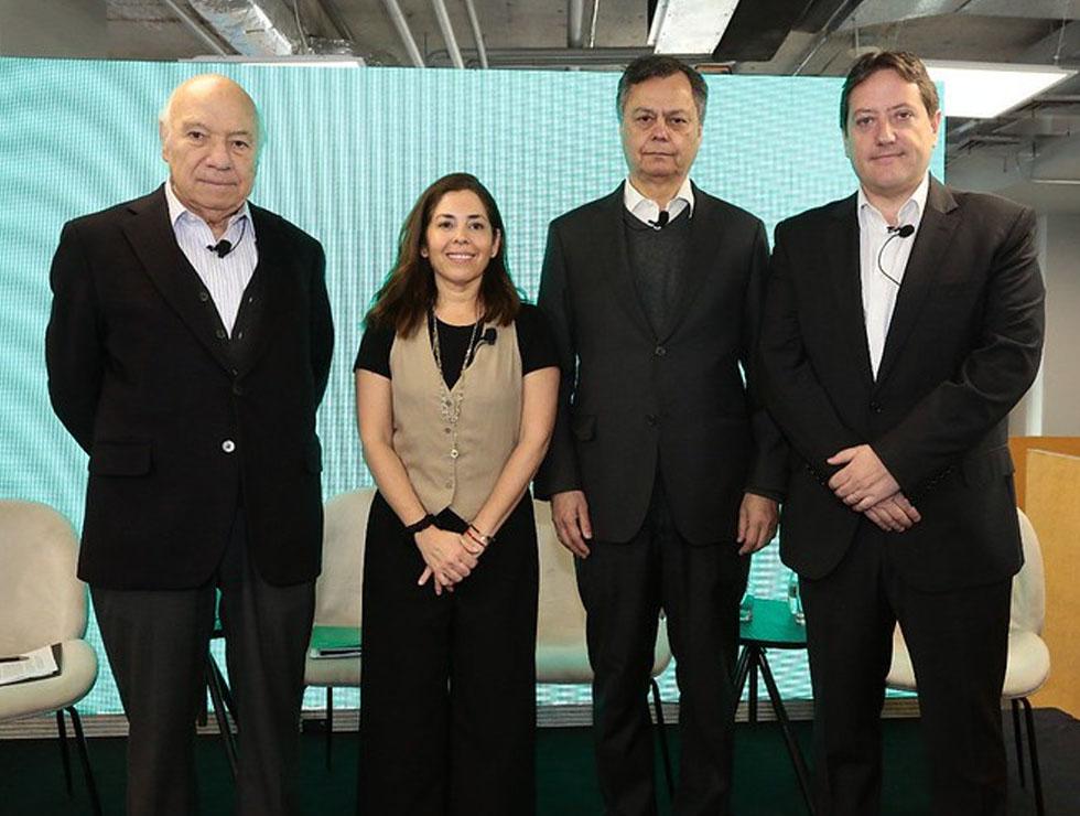 Ministerio de Hacienda destaca el positivo impacto de la reforma previsional en el mercado de capitales 1 REFORMADE