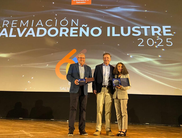 SALVDORENOILUSTREPAGINA