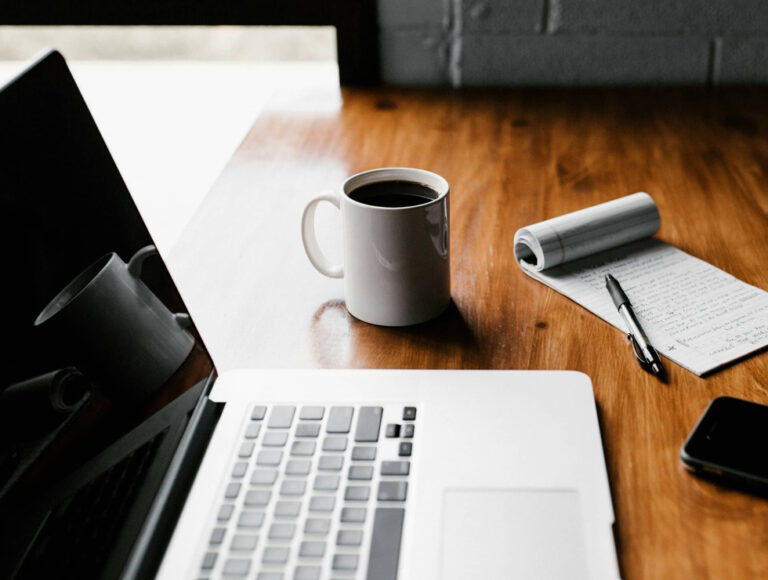 79% de los colaboradores en Chile declara ser feliz en su trabajo 2 trabajo web