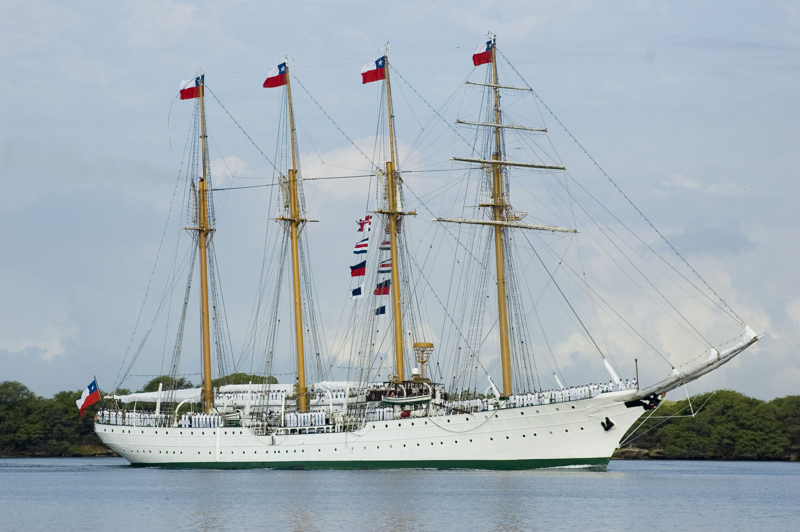 21 de mayo - Historia de la Esmeralda 1 Esmeralda