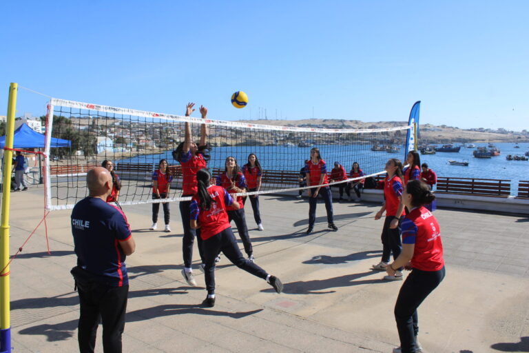 SELECCIÓN CHILENA FEMENINA DE VÓLEIBOL SUB 17 INICIA EN ATACAMA SU PREPARACIÓN PARA EL MUNDIAL 1 IMG 5562