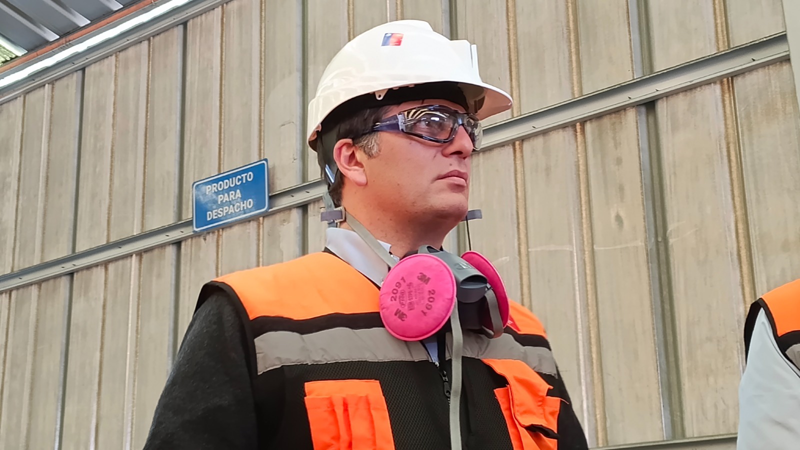 Ministerio de Minería alerta a pequeños mineros ante sistema frontal: suspendan las faenas y desciendan a lugares seguros mientras dure la emergencia 1 Subsecretario